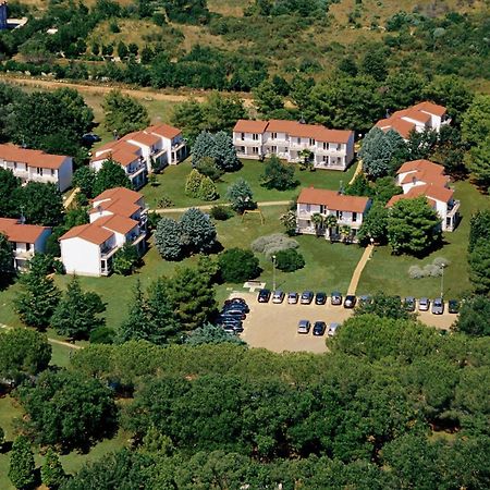 Ai Pini Medulin Resort Екстер'єр фото