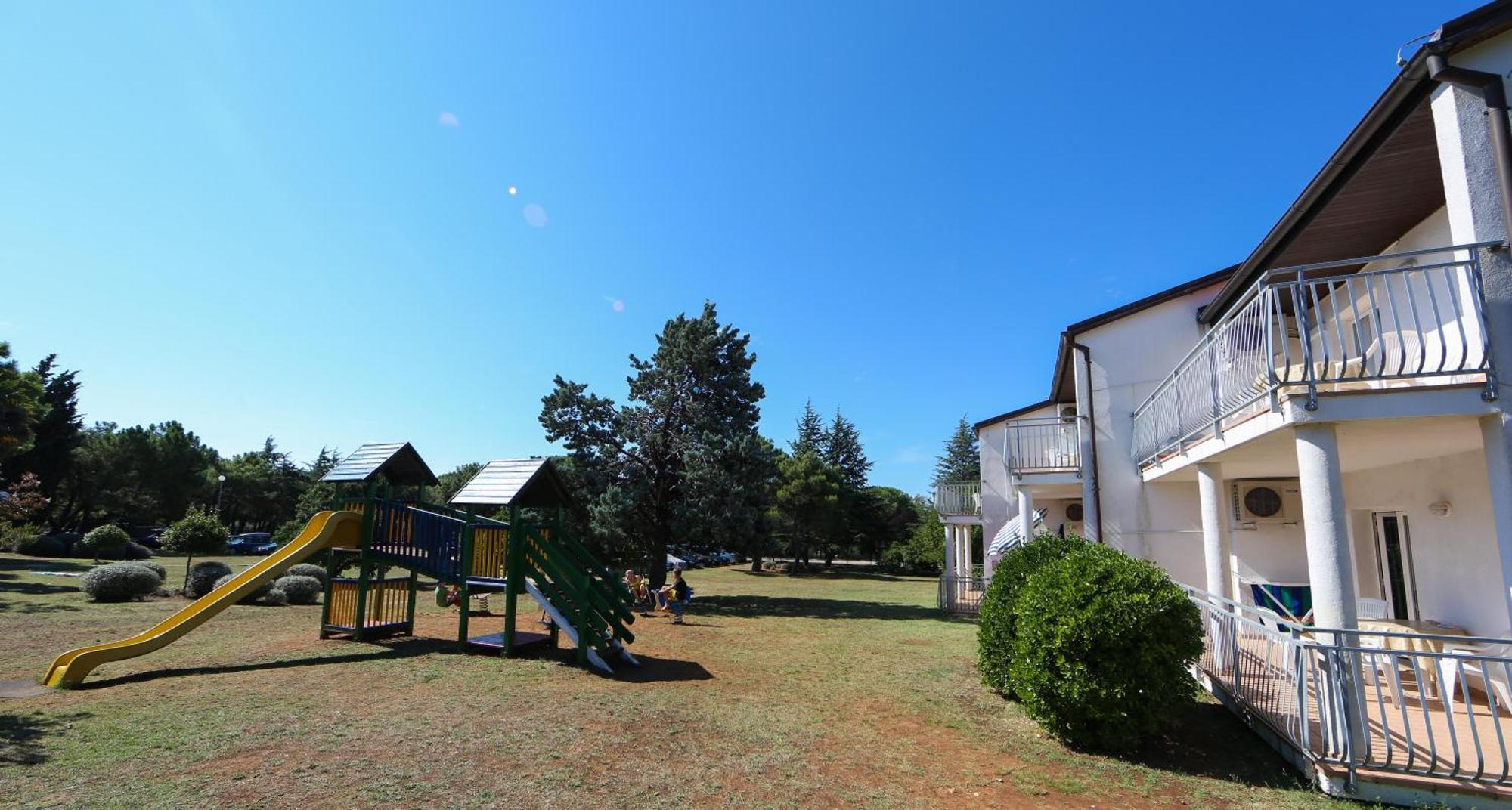 Ai Pini Medulin Resort Екстер'єр фото
