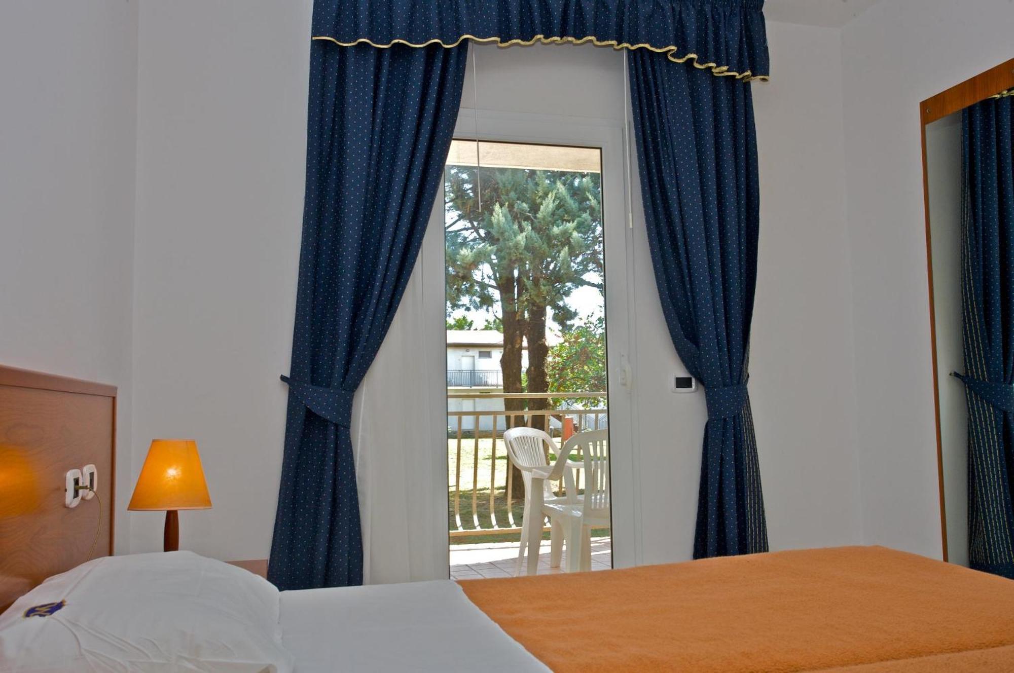 Ai Pini Medulin Resort Екстер'єр фото