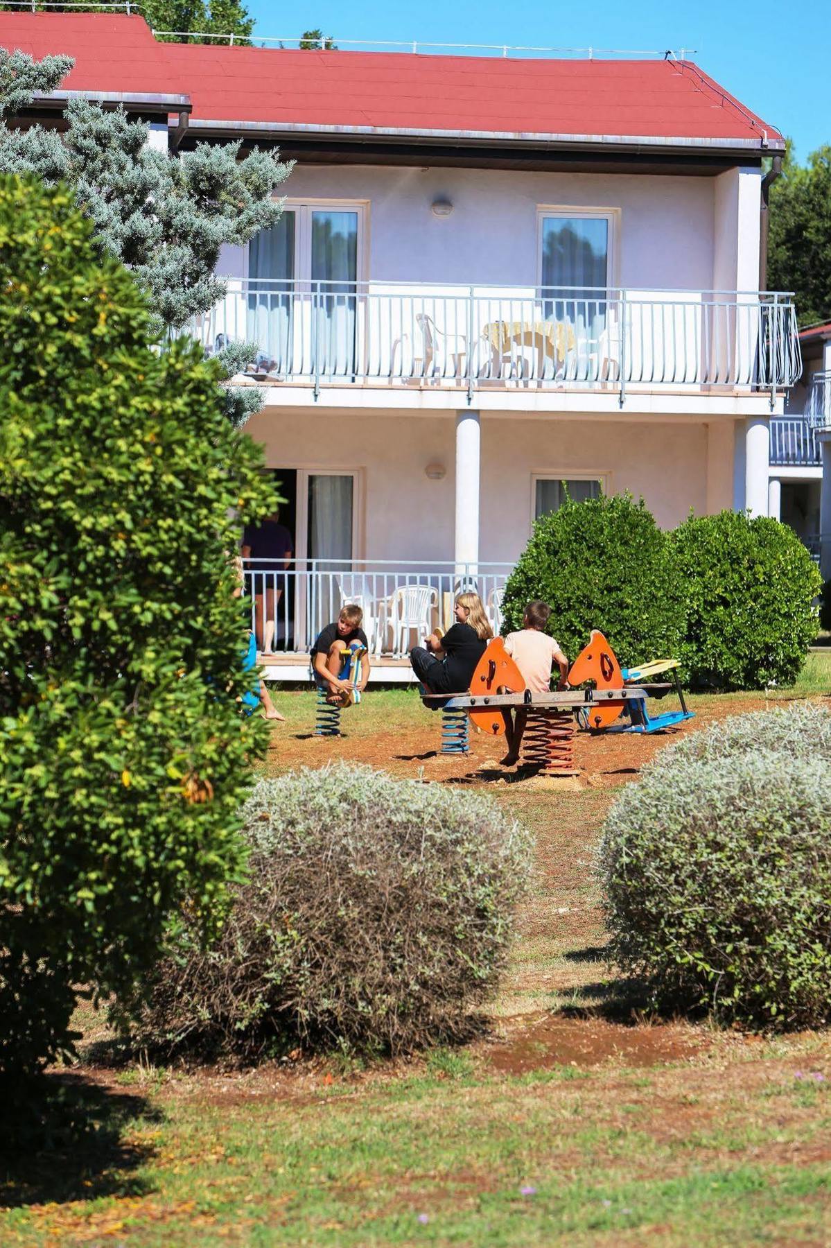 Ai Pini Medulin Resort Екстер'єр фото